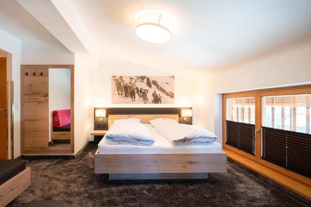 Standard Double Room,1084313680:JPEG